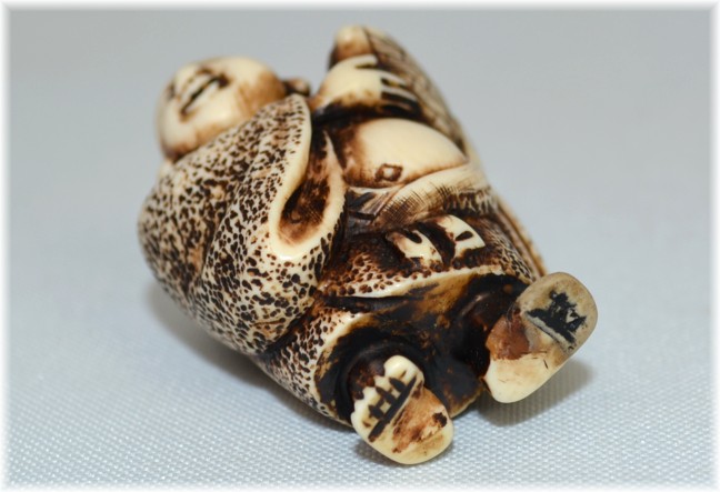 антикварная японская нэцкэ из слоновой кости Хотей