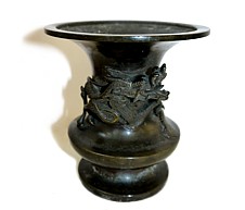 японская антикварная бронзовая ваза с Драконом, конец Эдо