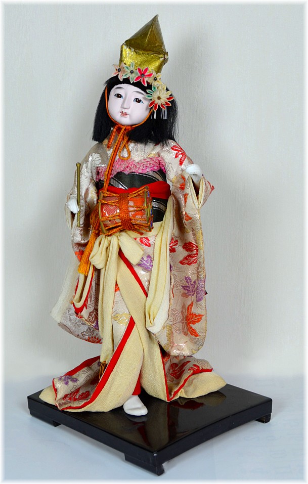 японская антикварная интерьерная кукла Девочка в золотой шапке, 1920-е гг.