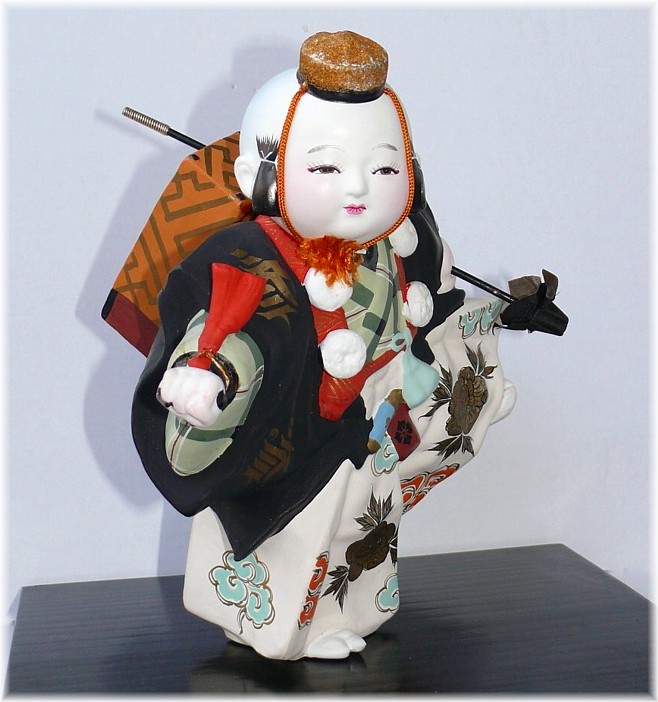  Бэнкей с копьем и чётками, японская антикварная статуэтка из керамики
