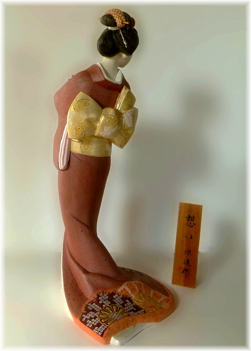 японское традиционное искусство: статуэтка мастерских Хаката