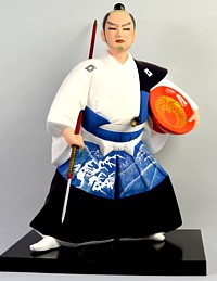 самурай с копьем в руке, статуэтка из кермики, Япония, 1980-е гг.