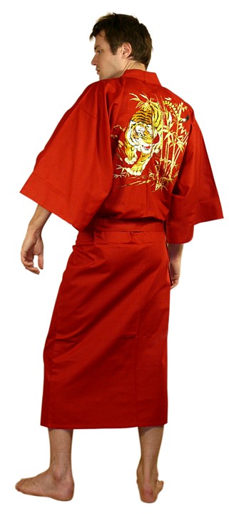 японский мужской халат-кимоно с вышивкой ТИГР