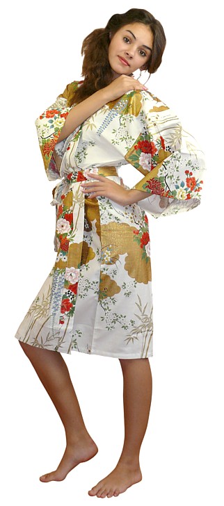 кимоно длиной 107 см.