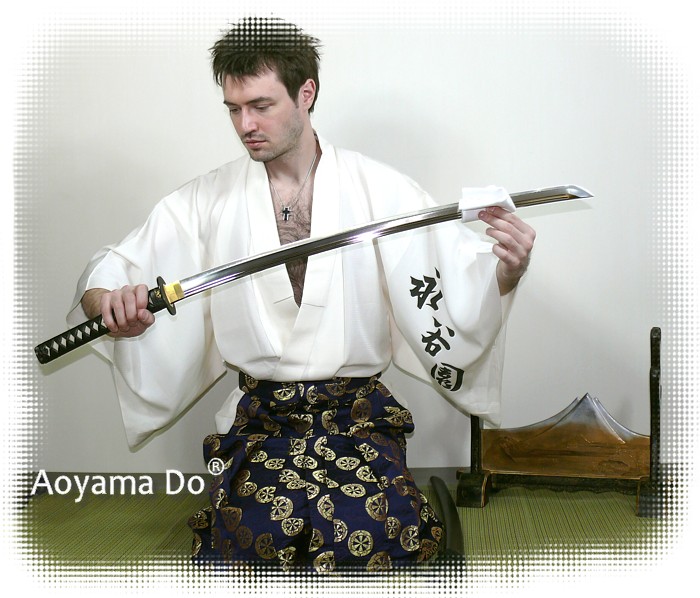 японские самурайские  мечи и доспехи