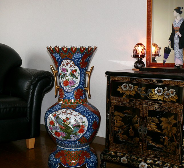 японская напольная большая ваза Арита